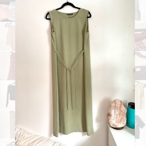 Sage Green Linen Maxi Dress | Vintage | M/L